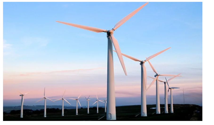 energia eólica. força do vento. energia sustentável e renovável. turbinas  eólicas geram eletricidade. fazenda de moinho de vento em uma montanha com  céu azul. tecnologia verde. fonte renovável. desenvolvimento sustentável.  19860465 Foto de stock no